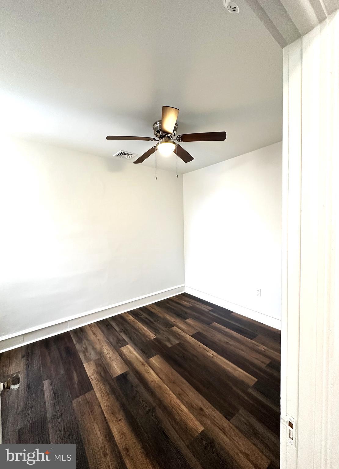 4 E EAGLE RD #2ND FL