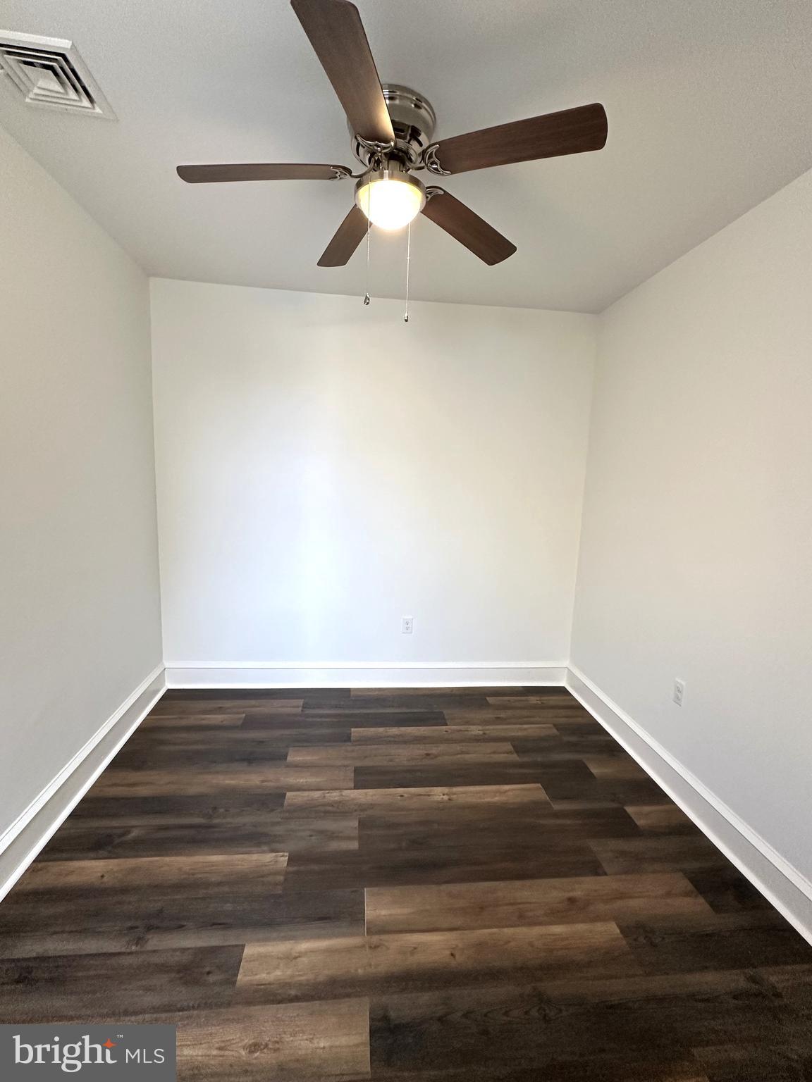 4 E EAGLE RD #2ND FL