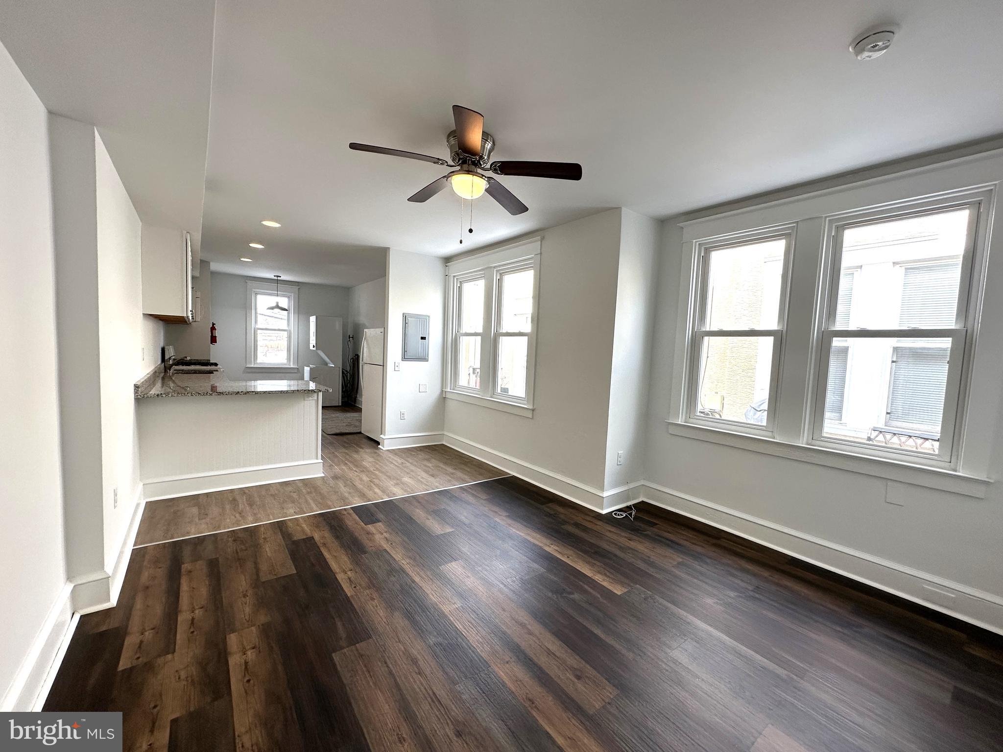 4 E EAGLE RD #2ND FL