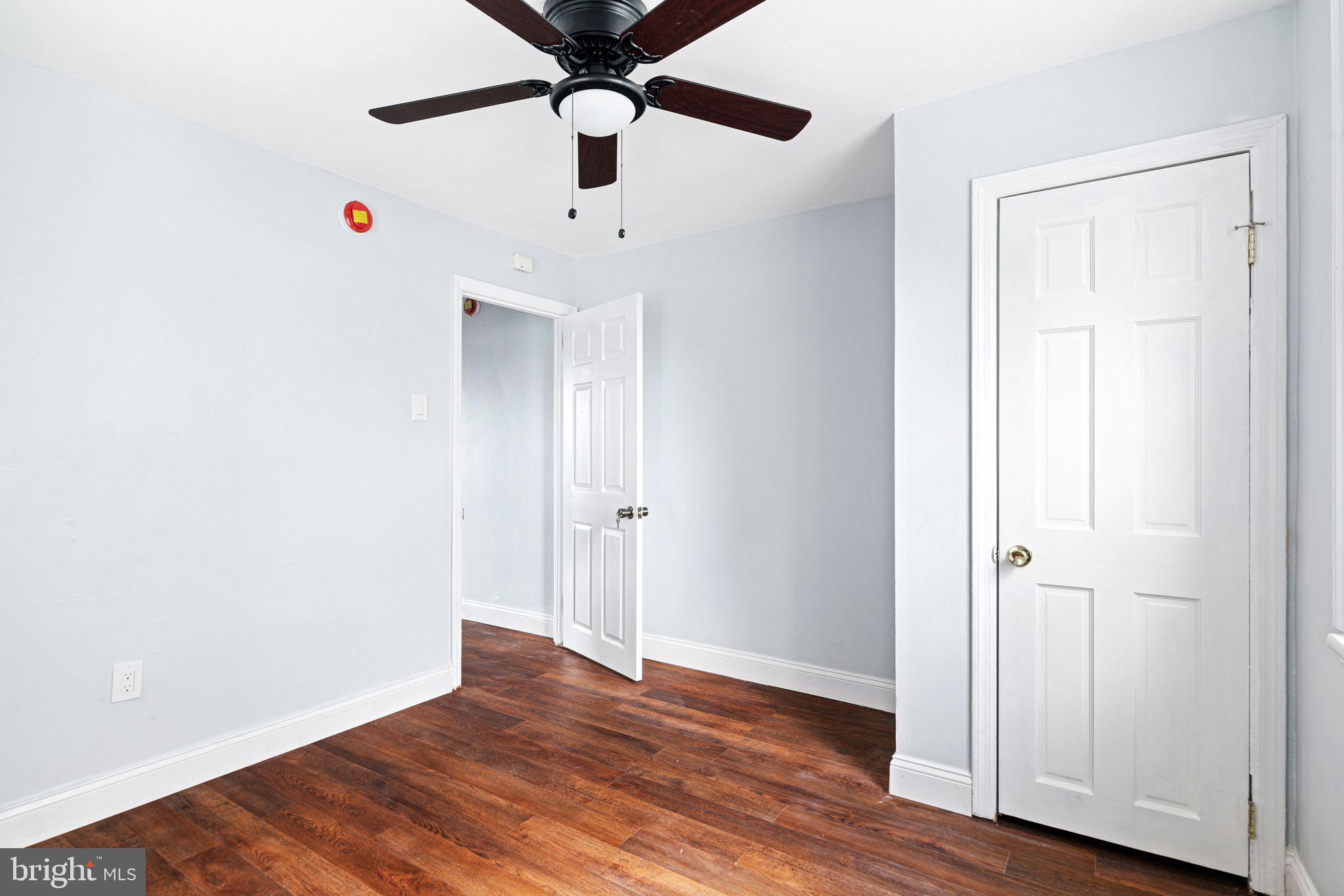 213 W ELKINTON AVE #1