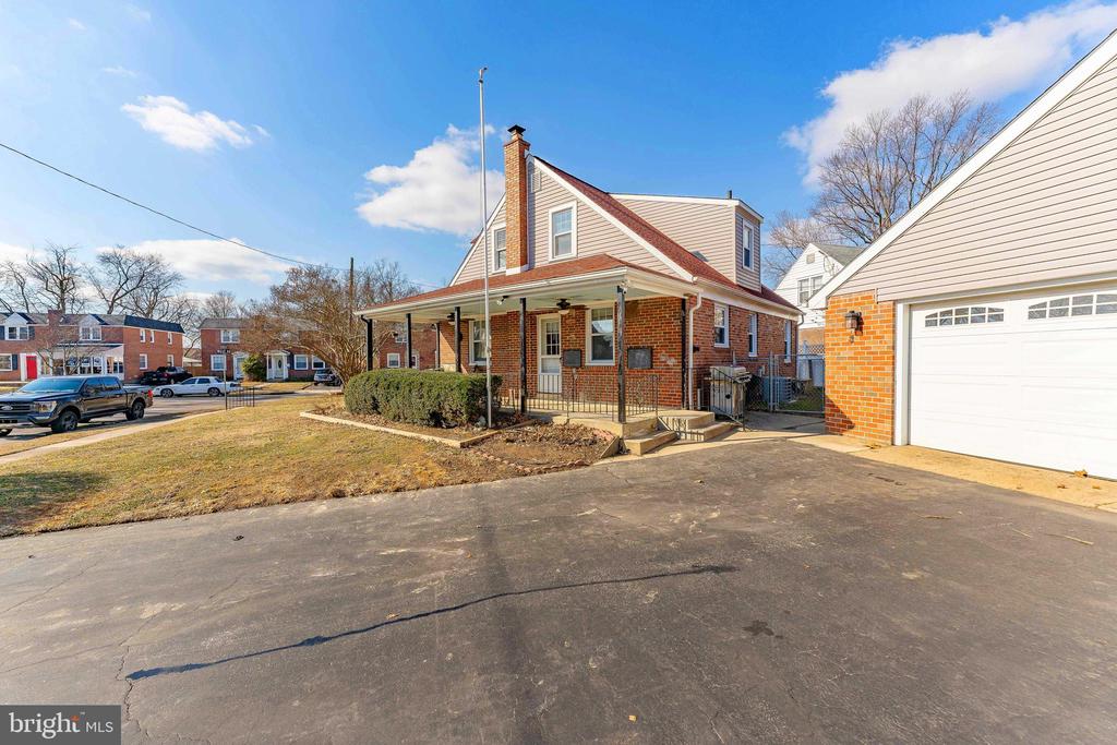 501 WEST ROAD