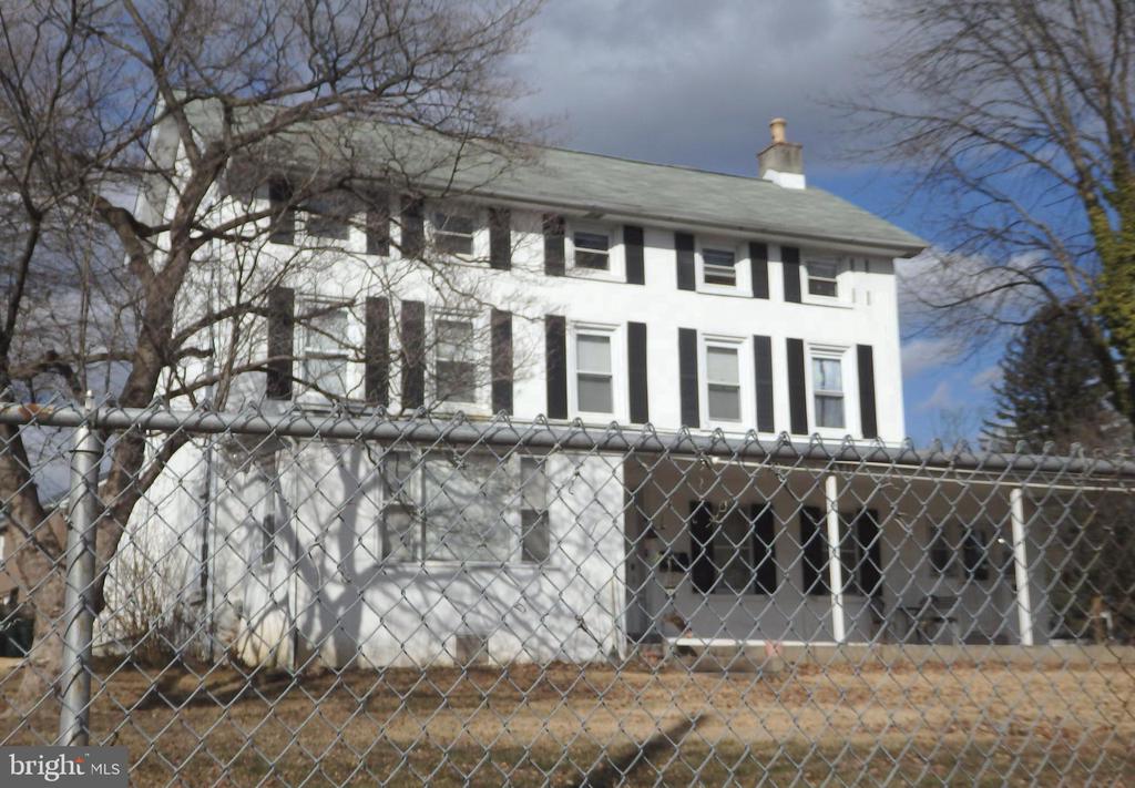 4211 Garrett Road