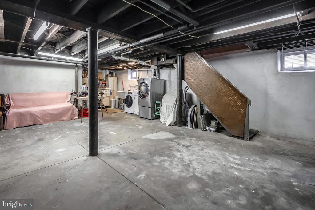 824 Mason Ave