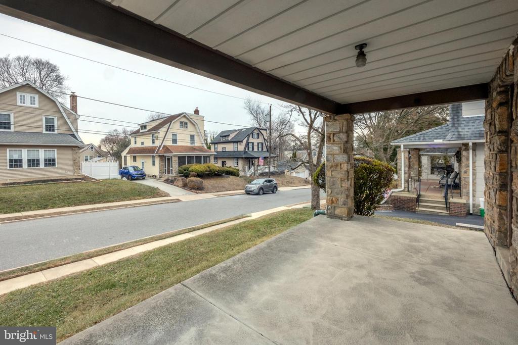 824 Mason Ave