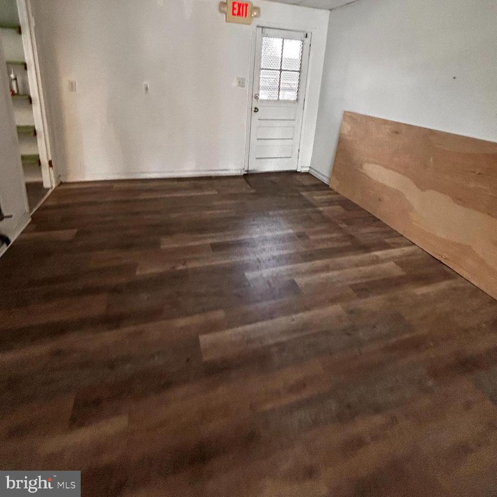 3049 W Chester Pike