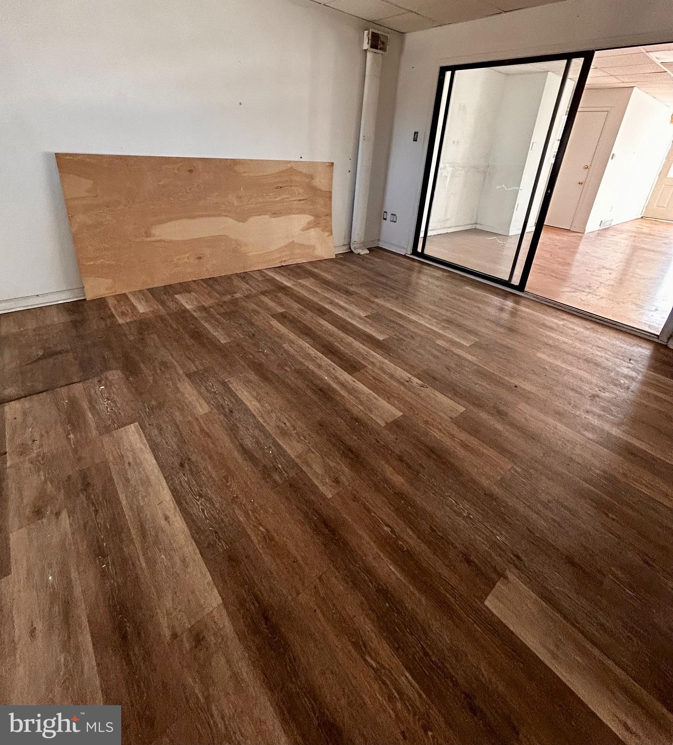3049 W Chester Pike