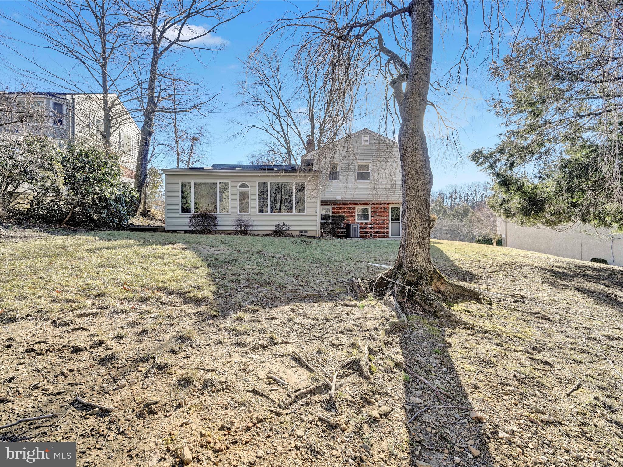 2530 Parke Ln