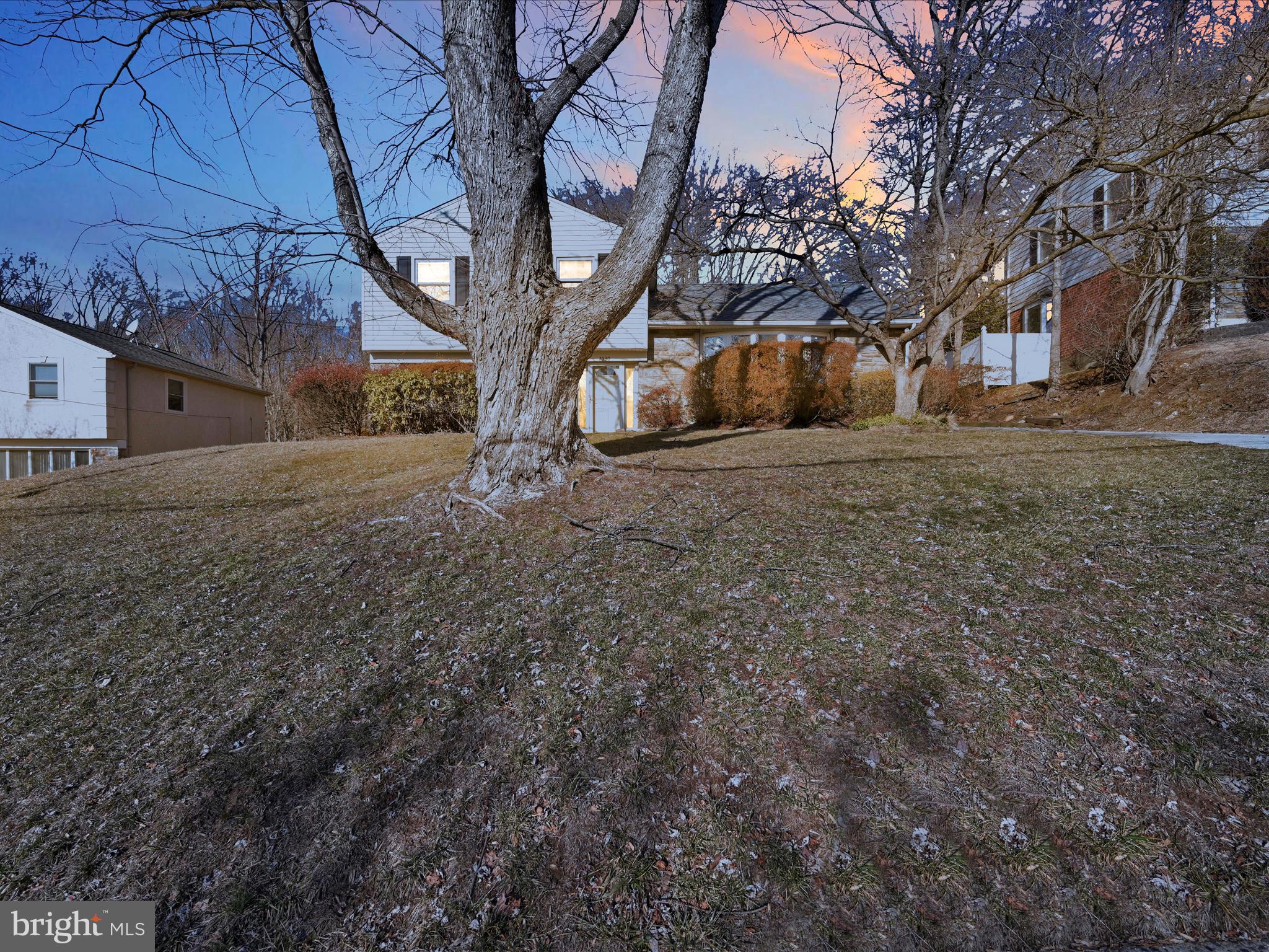 2530 Parke Ln