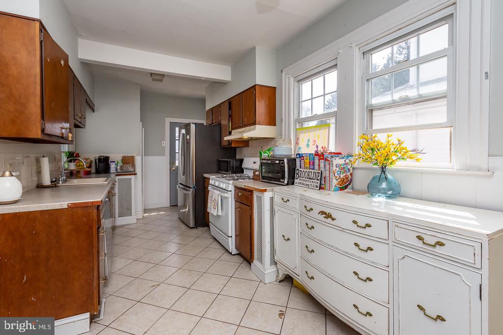255 Brookline Blvd