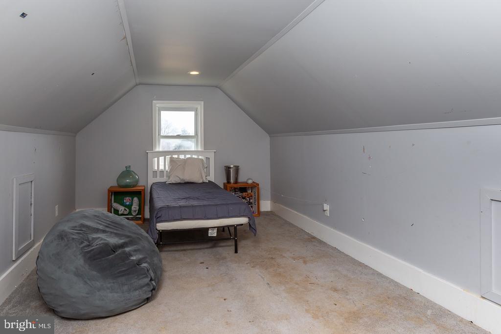 255 Brookline Blvd