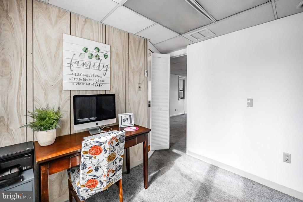 603 Williamsburg Dr