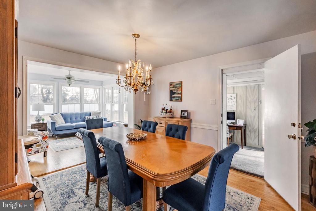 603 Williamsburg Dr