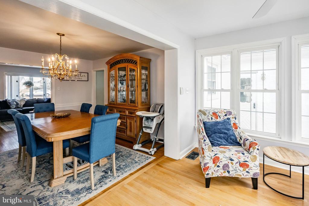 603 Williamsburg Dr