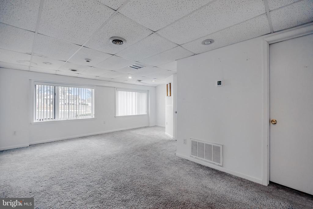 603 Williamsburg Dr