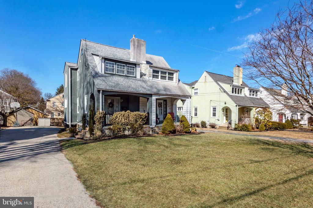304 Cherry Ln