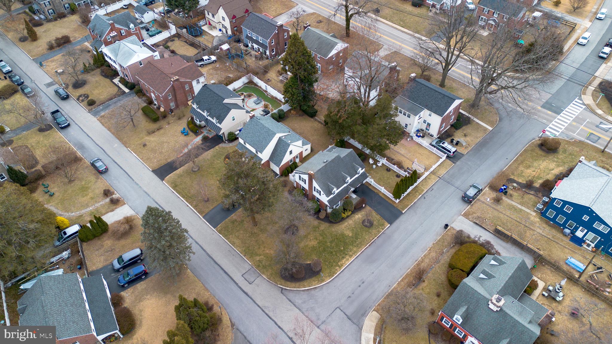 320 Walnut Pl