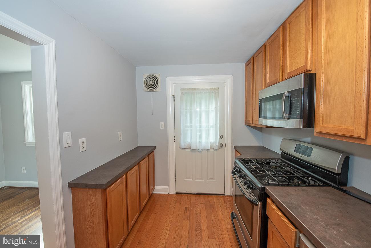 84 S HARWOOD AVE