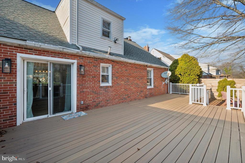 1302 Angora Dr