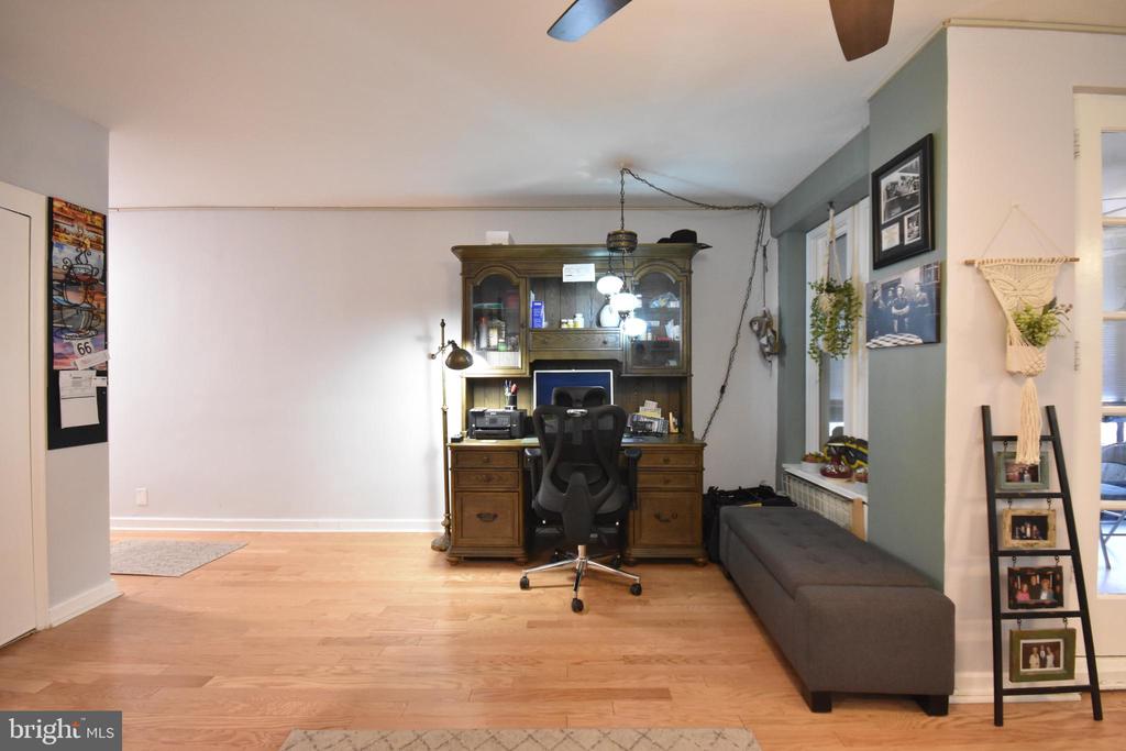 80 W Baltimore Ave #B101