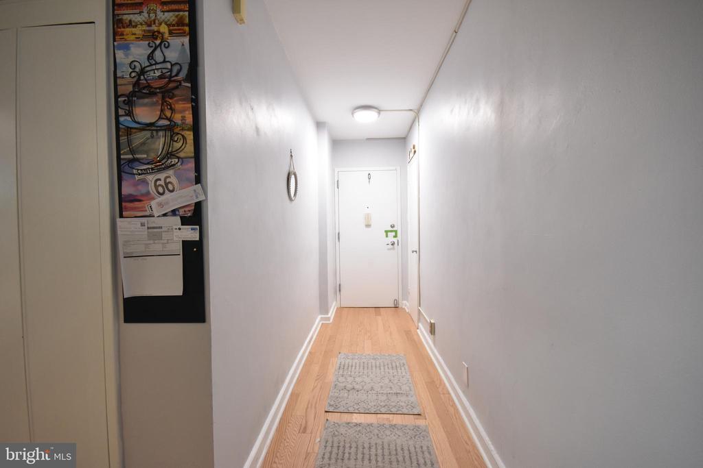 80 W Baltimore Ave #B101