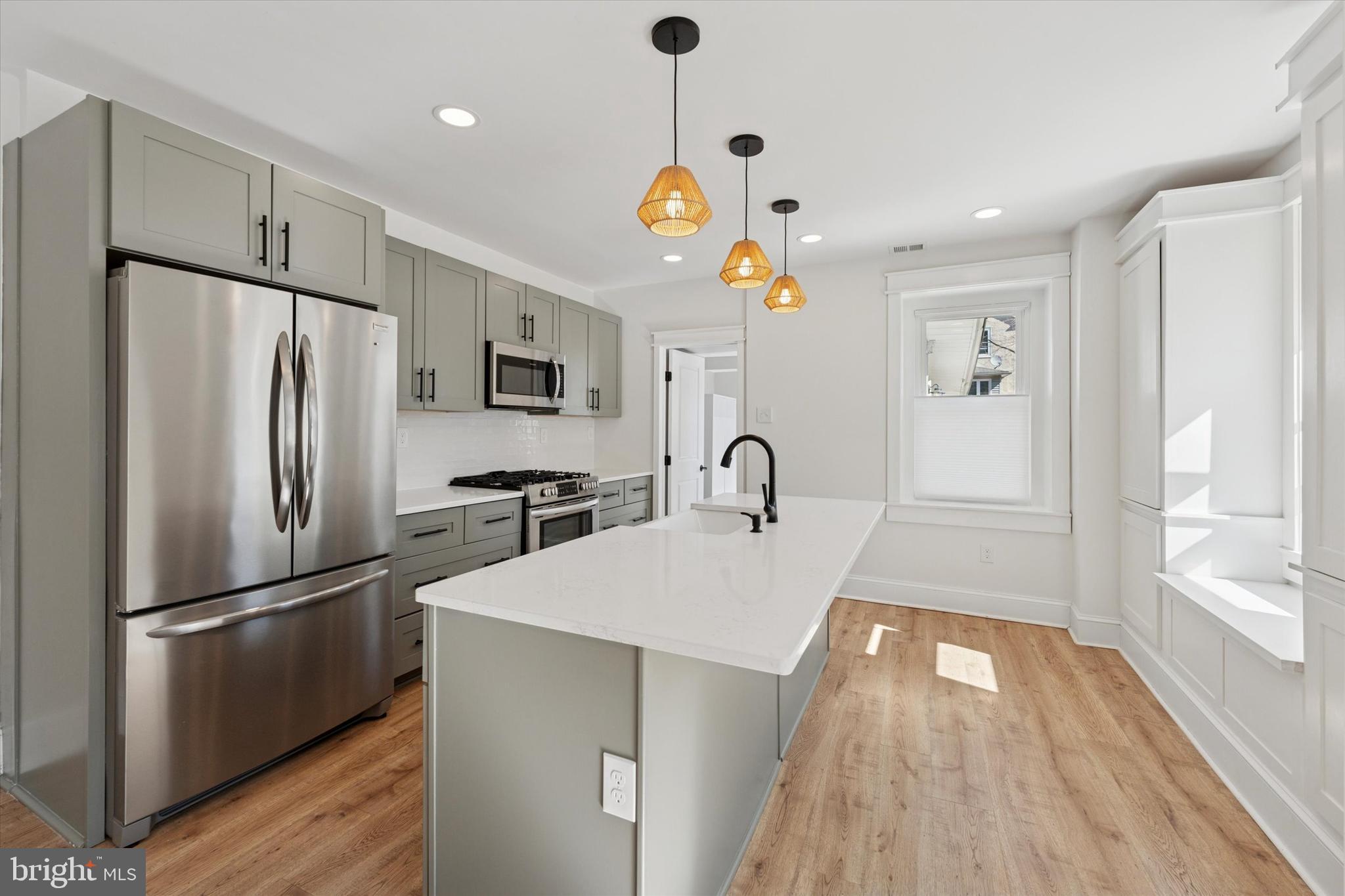 251 HIGHLAND AVE