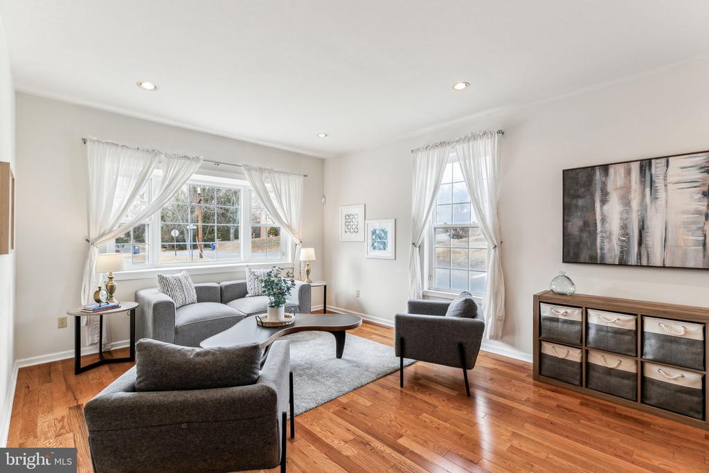 316 Blakeley Rd