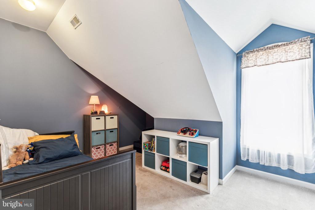 316 Blakeley Rd