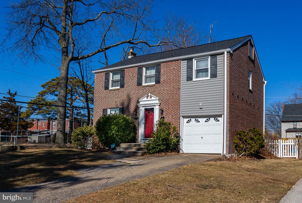 204 Edgehill Dr