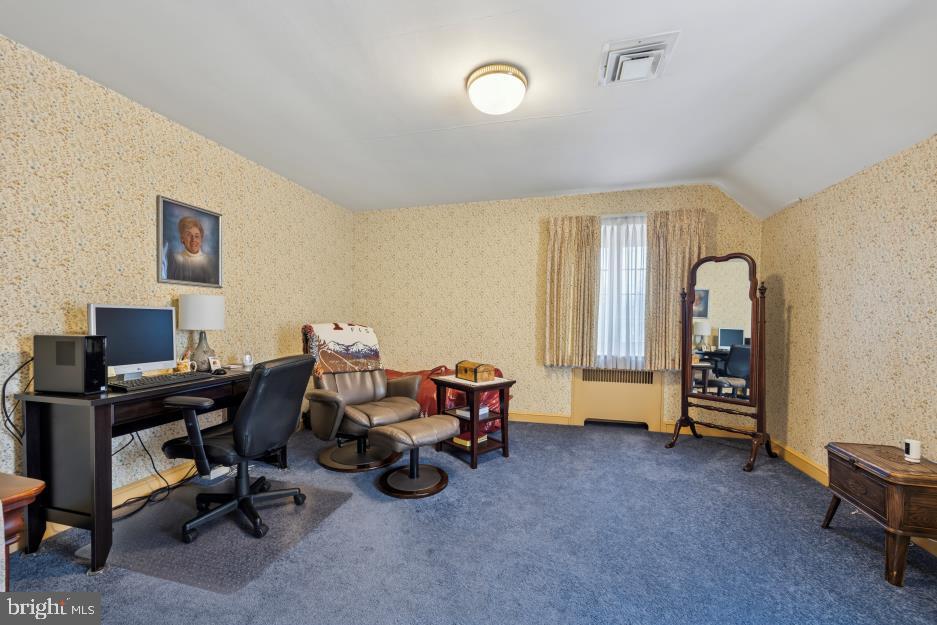 457 Derwyn Rd