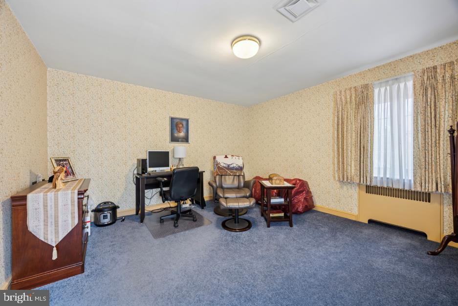 457 Derwyn Rd