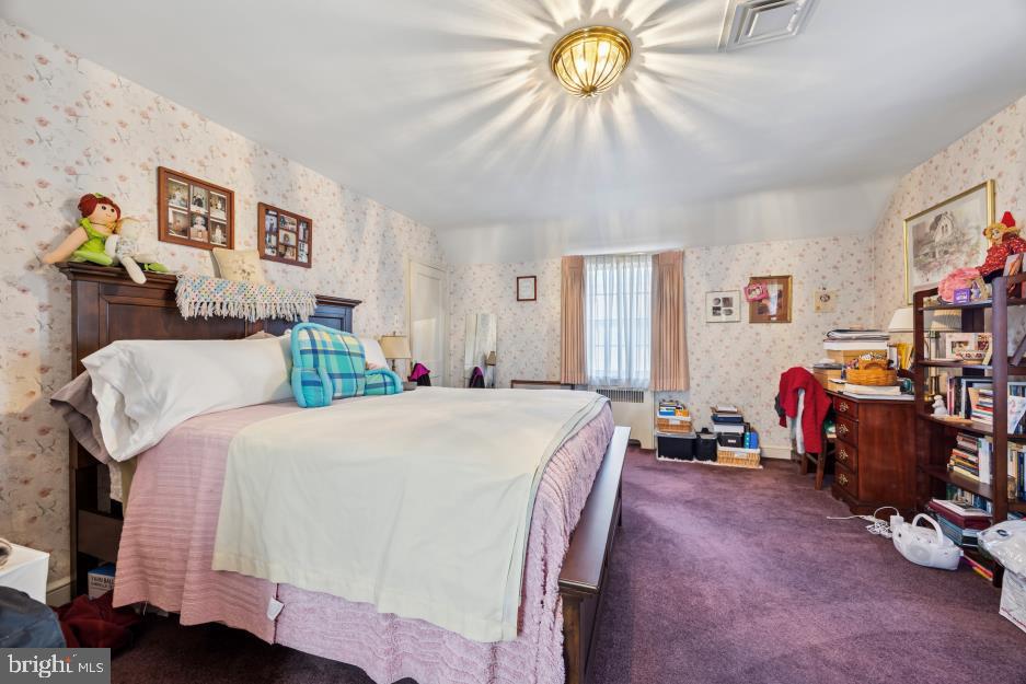 457 Derwyn Rd