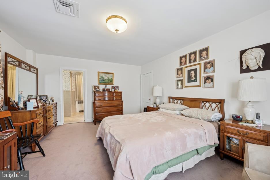 457 Derwyn Rd