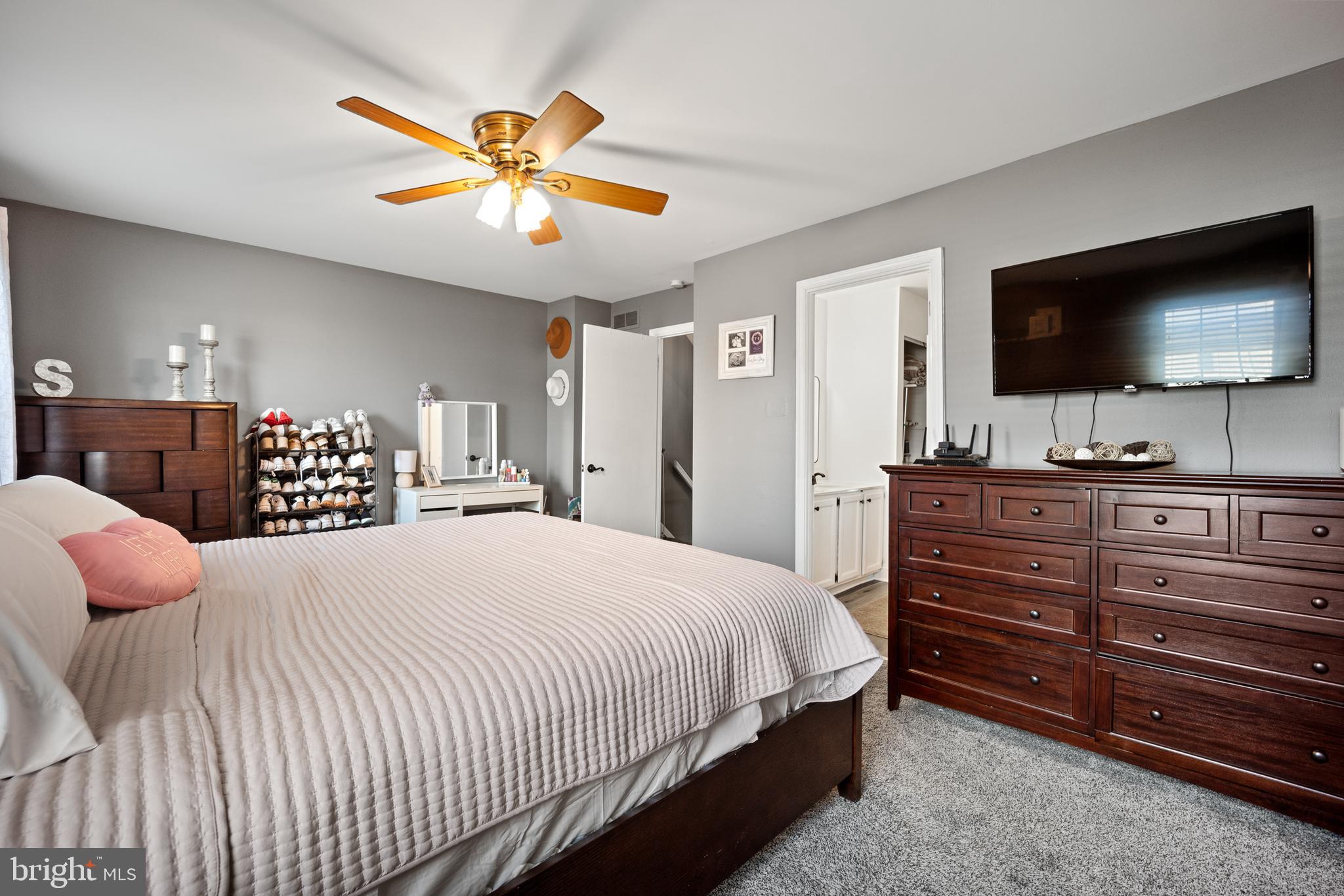 404 Carpenter Cir
