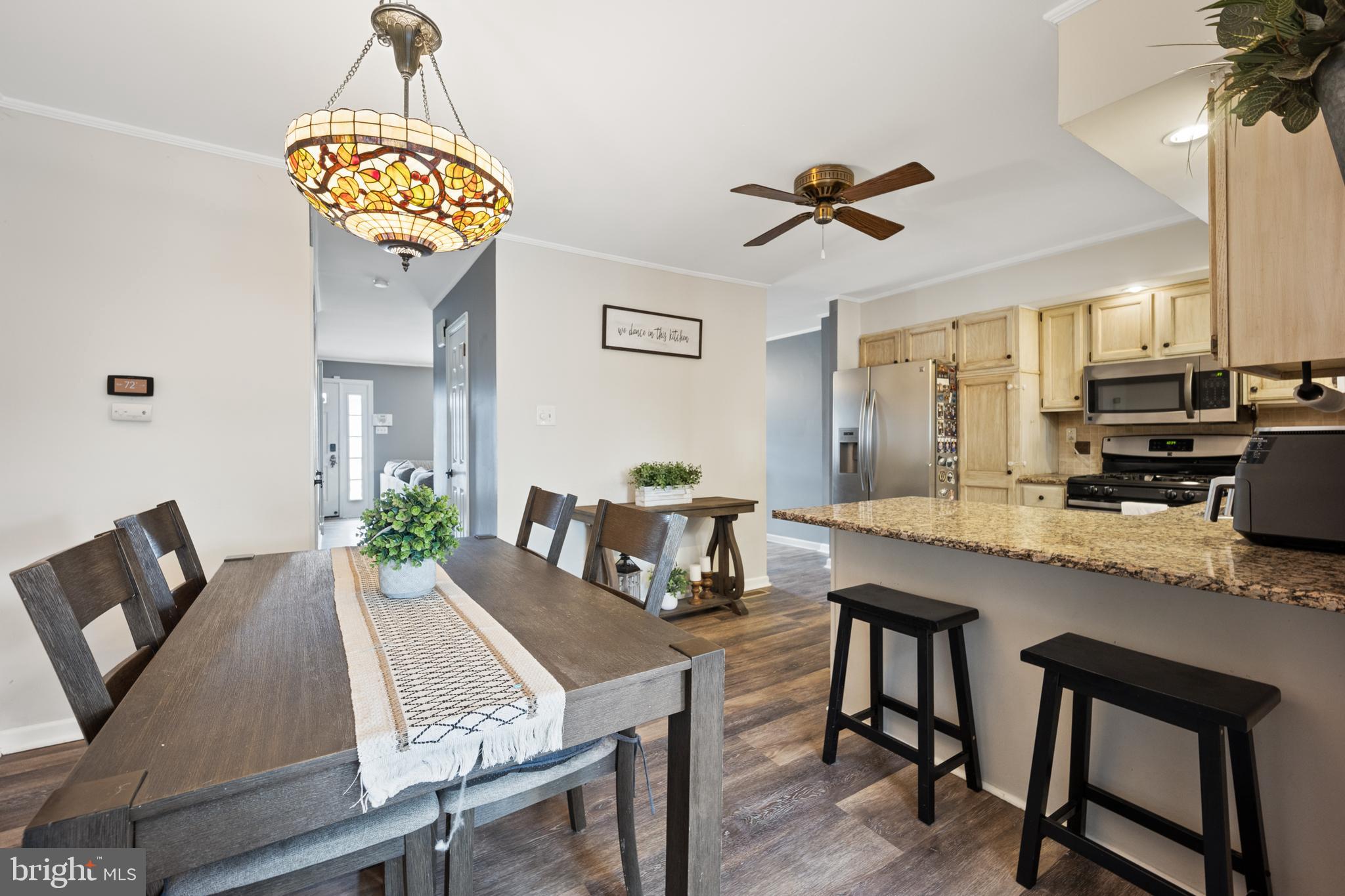 404 Carpenter Cir