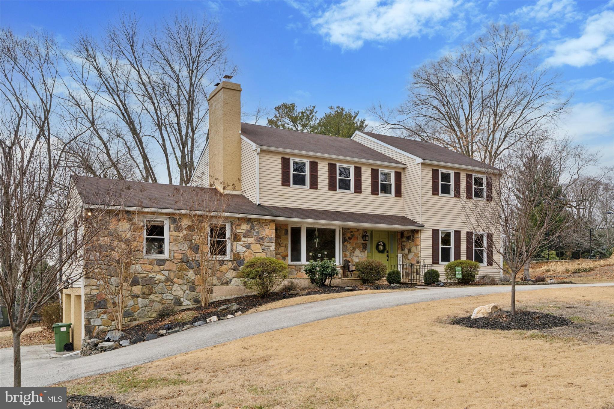 8 Todmorden Ln