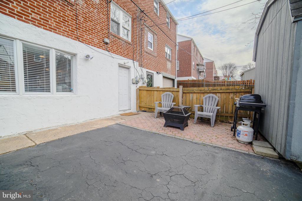 1014 Agnew Dr
