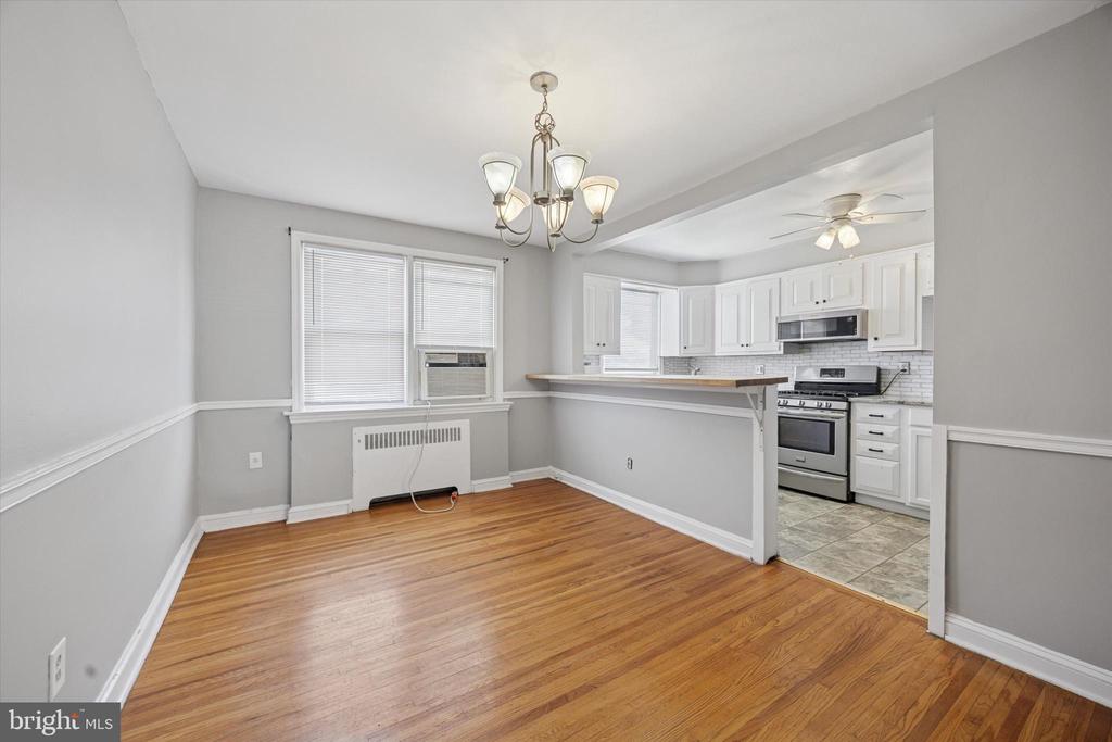 717 EATON RD
