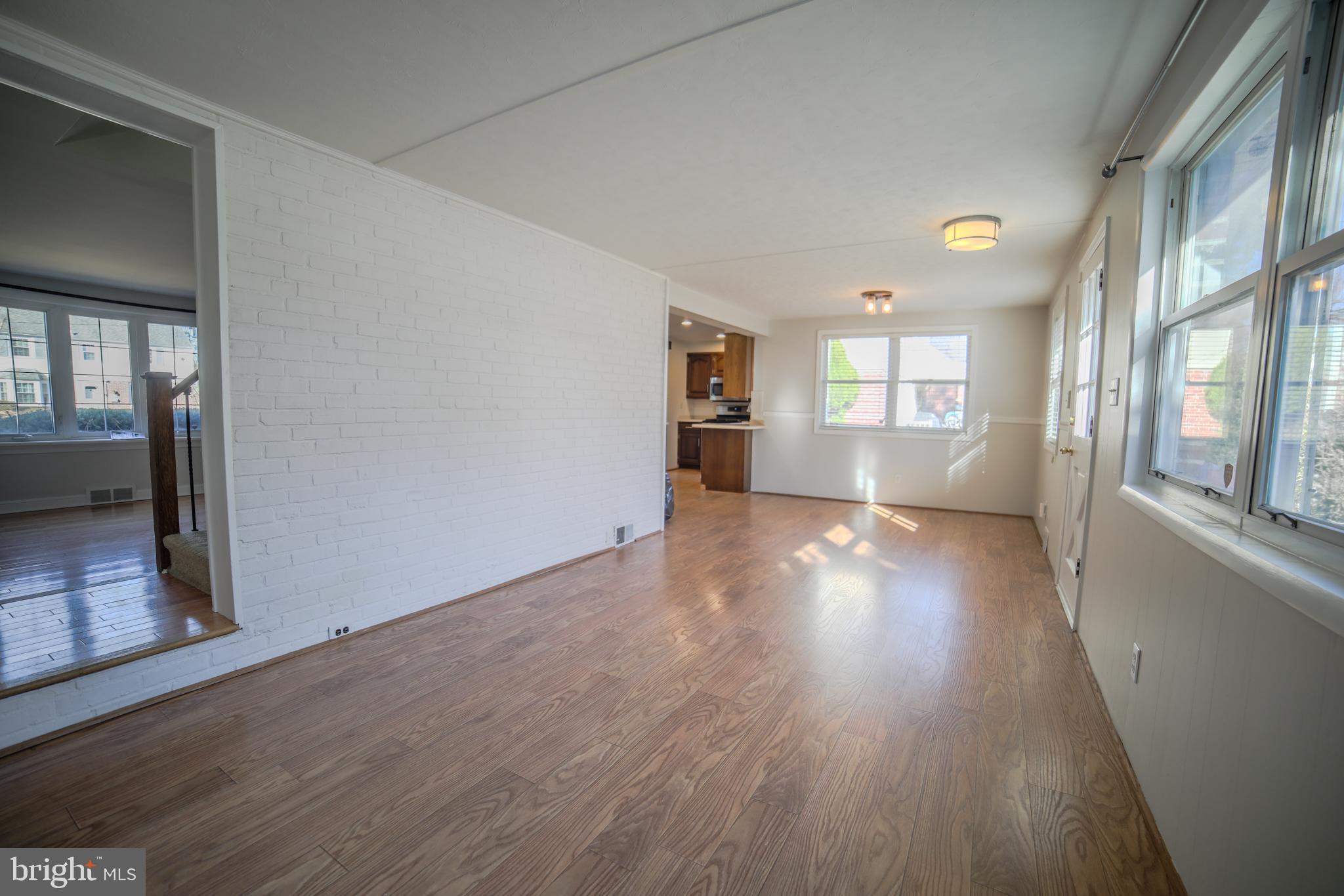 213 HEATHERWOOD RD