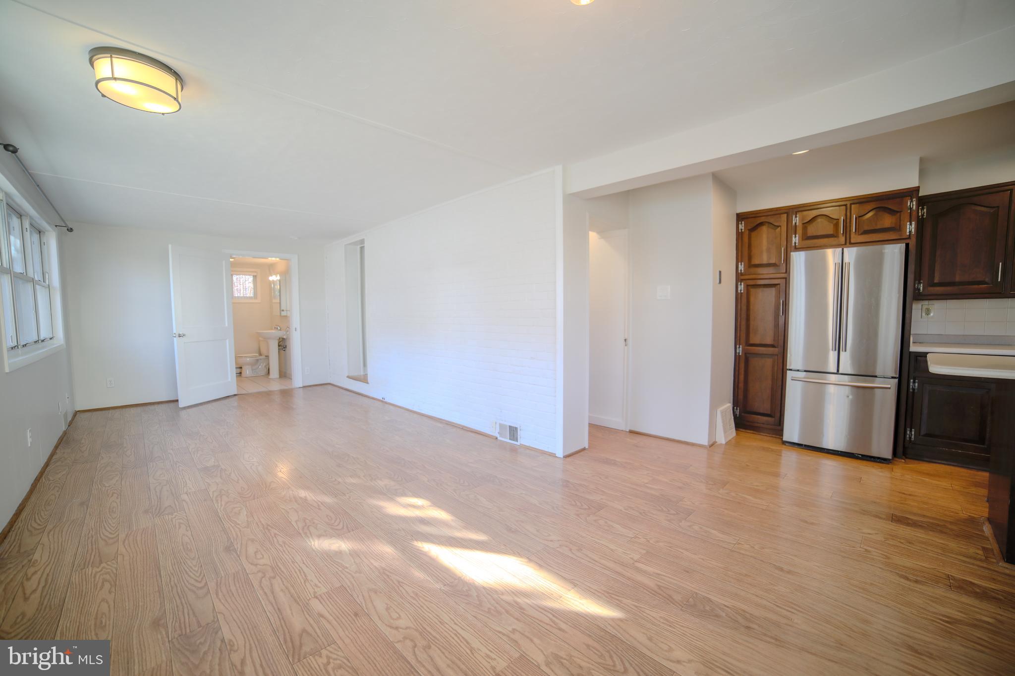 213 HEATHERWOOD RD