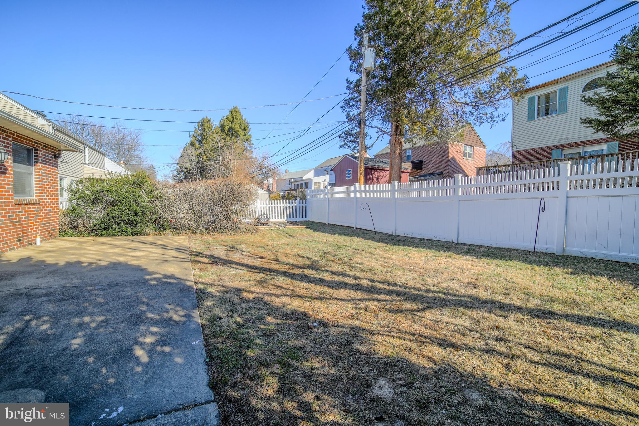 213 HEATHERWOOD RD