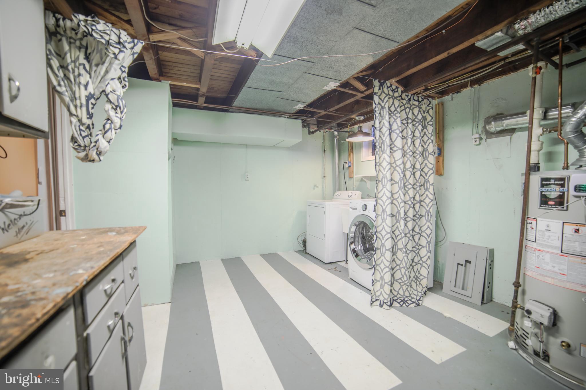 213 HEATHERWOOD RD