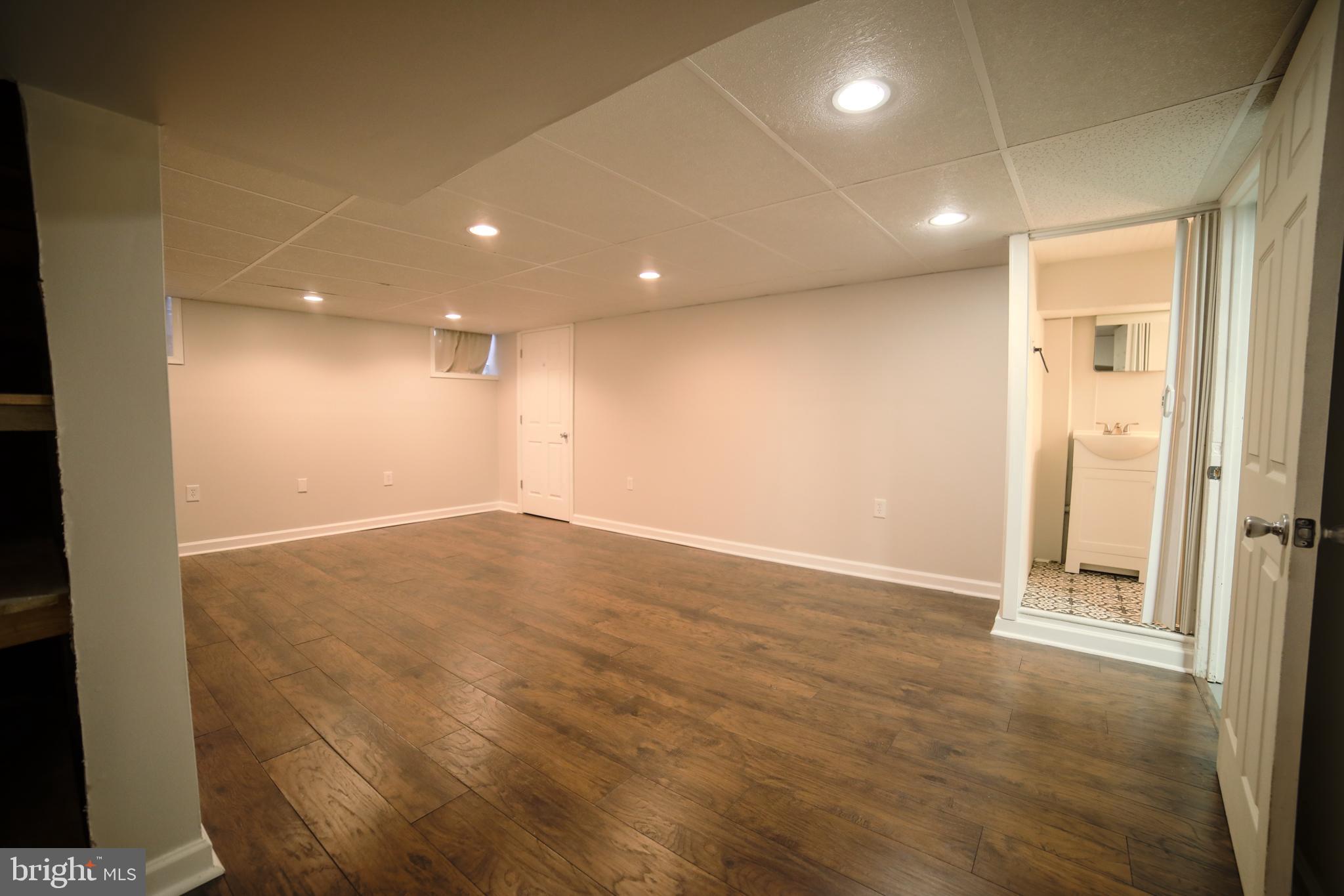 213 HEATHERWOOD RD