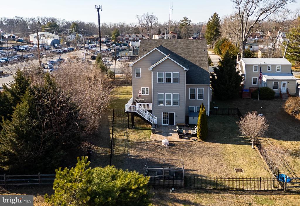 149 Ralston Ave