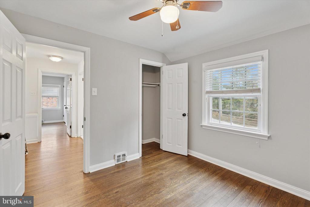 483 KERR LANE