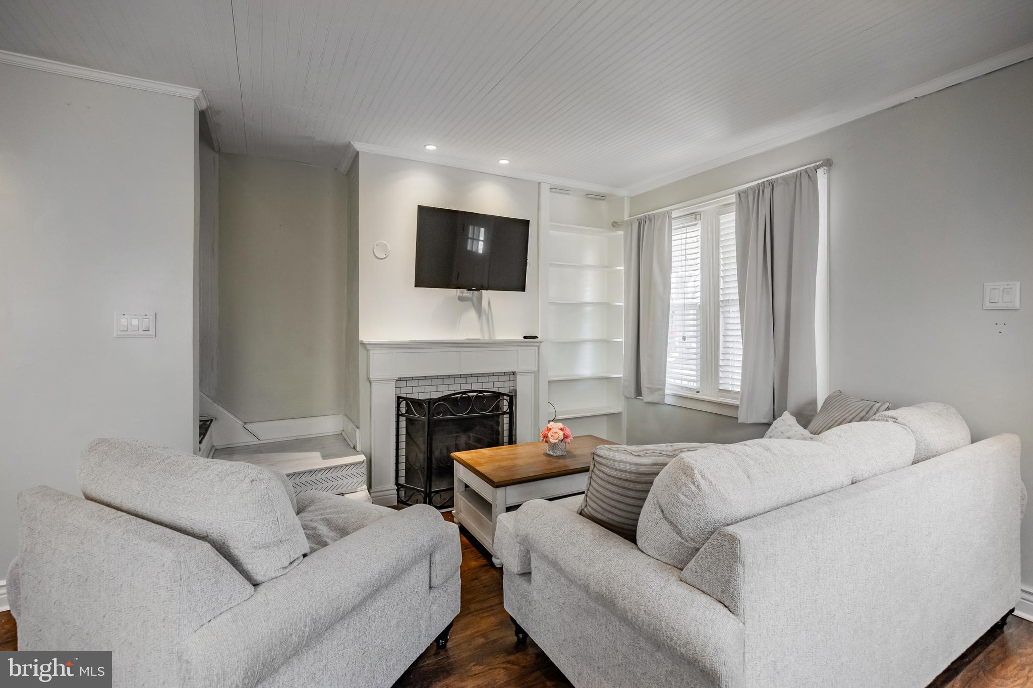 407 N Governor Printz Blvd