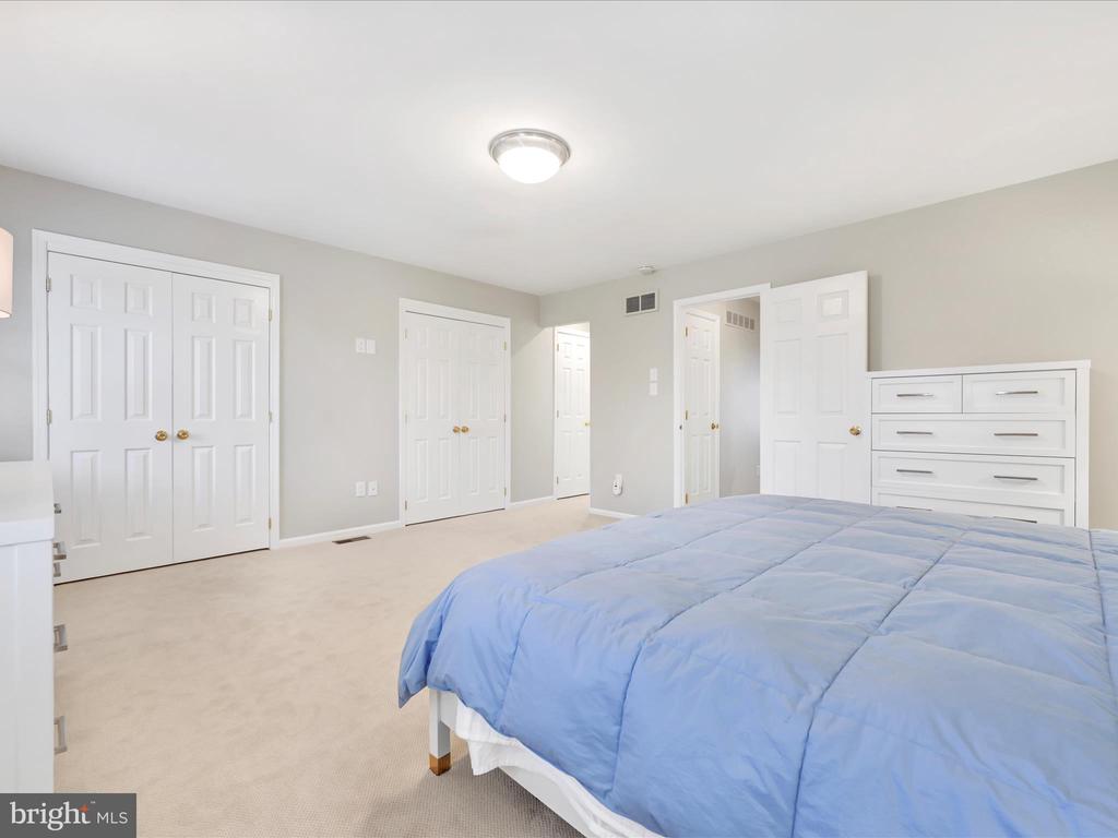 39 Parkridge Dr #39