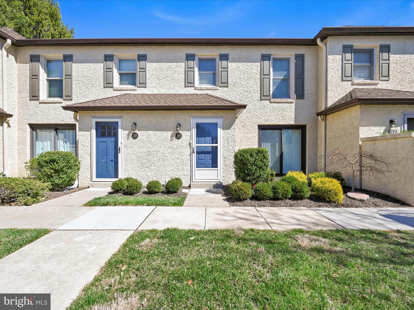 39 Parkridge Dr #39