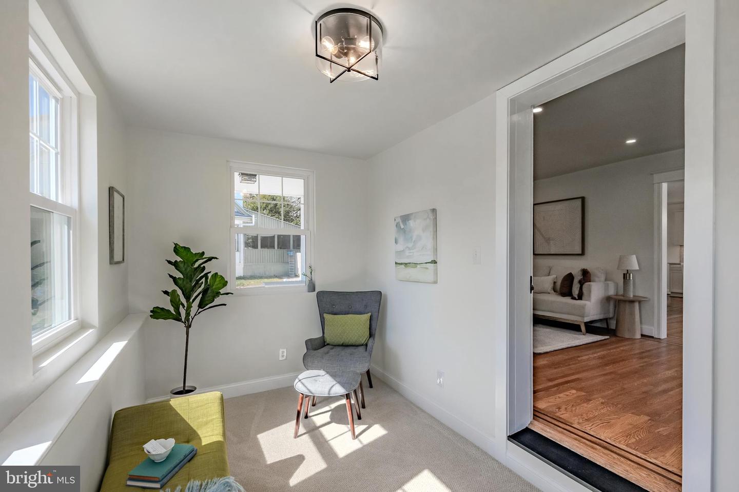534 Oxford Rd
