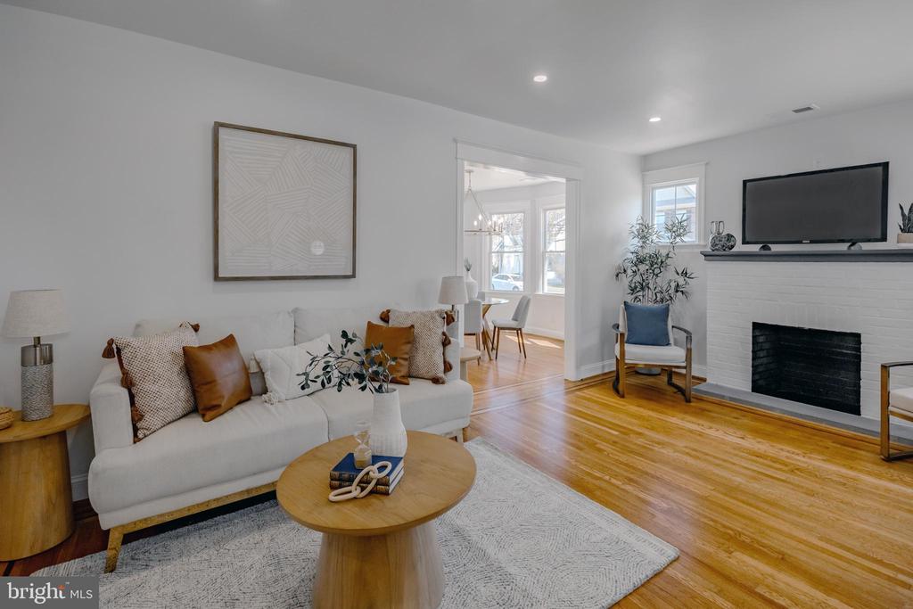 534 Oxford Rd