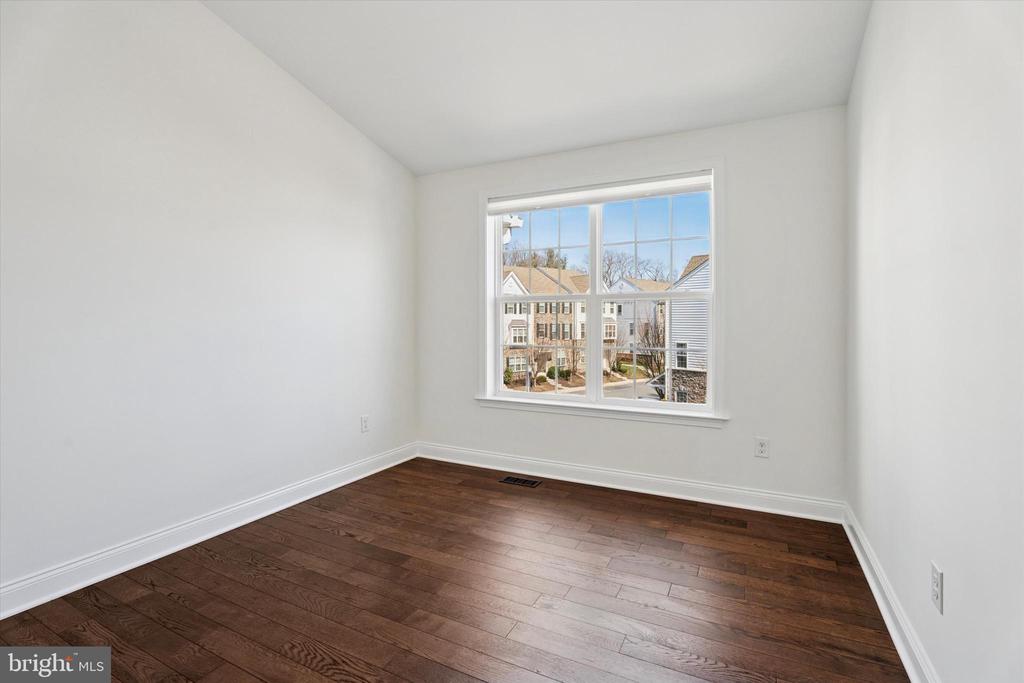 115 Corvus Cir